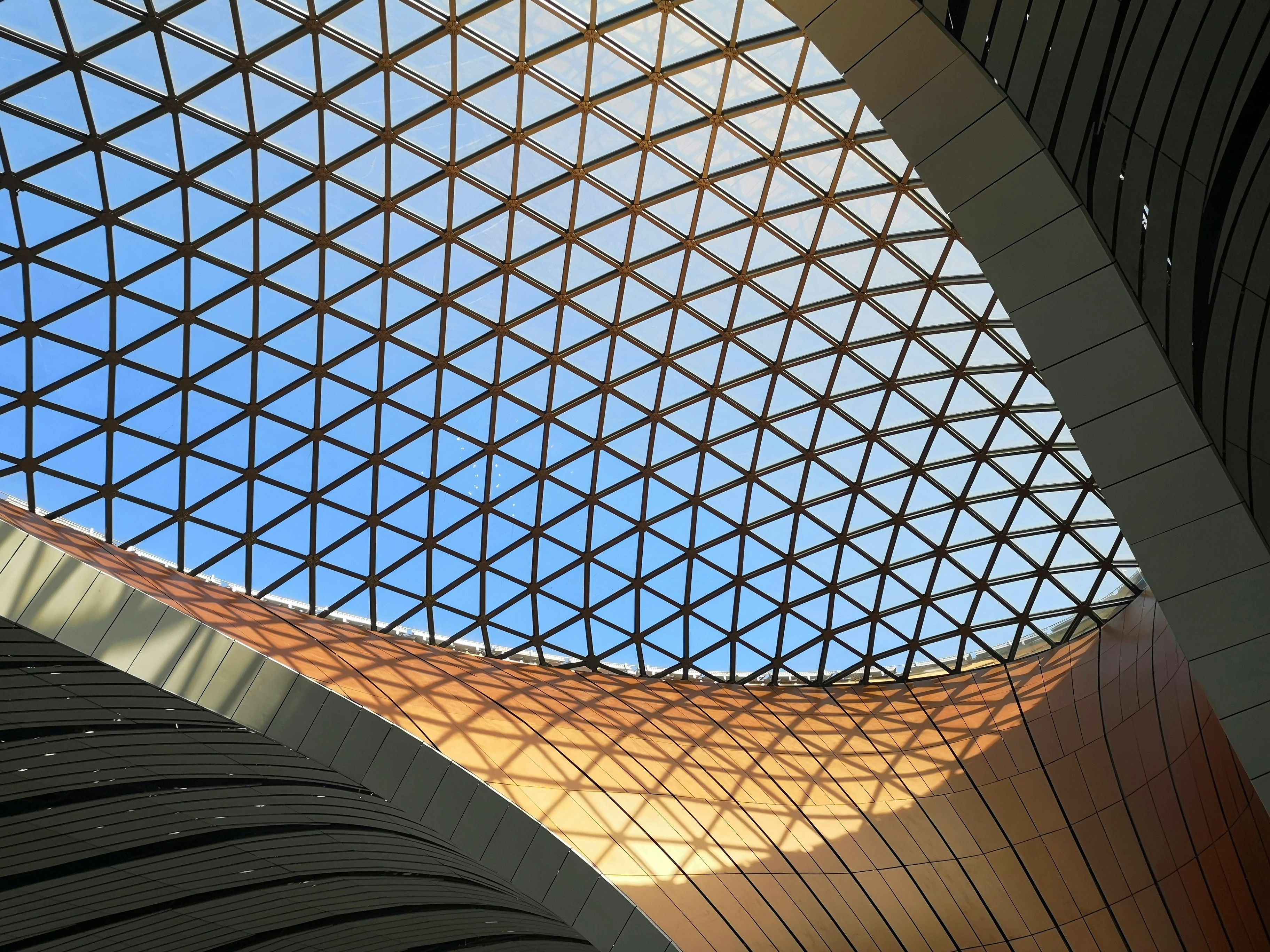 Spatial structure shell grid